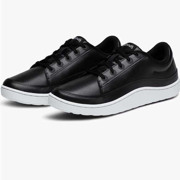NEW Allbirds Women Plant Pacer Sneakers Black Leather 8 - Picture 1 of 11
